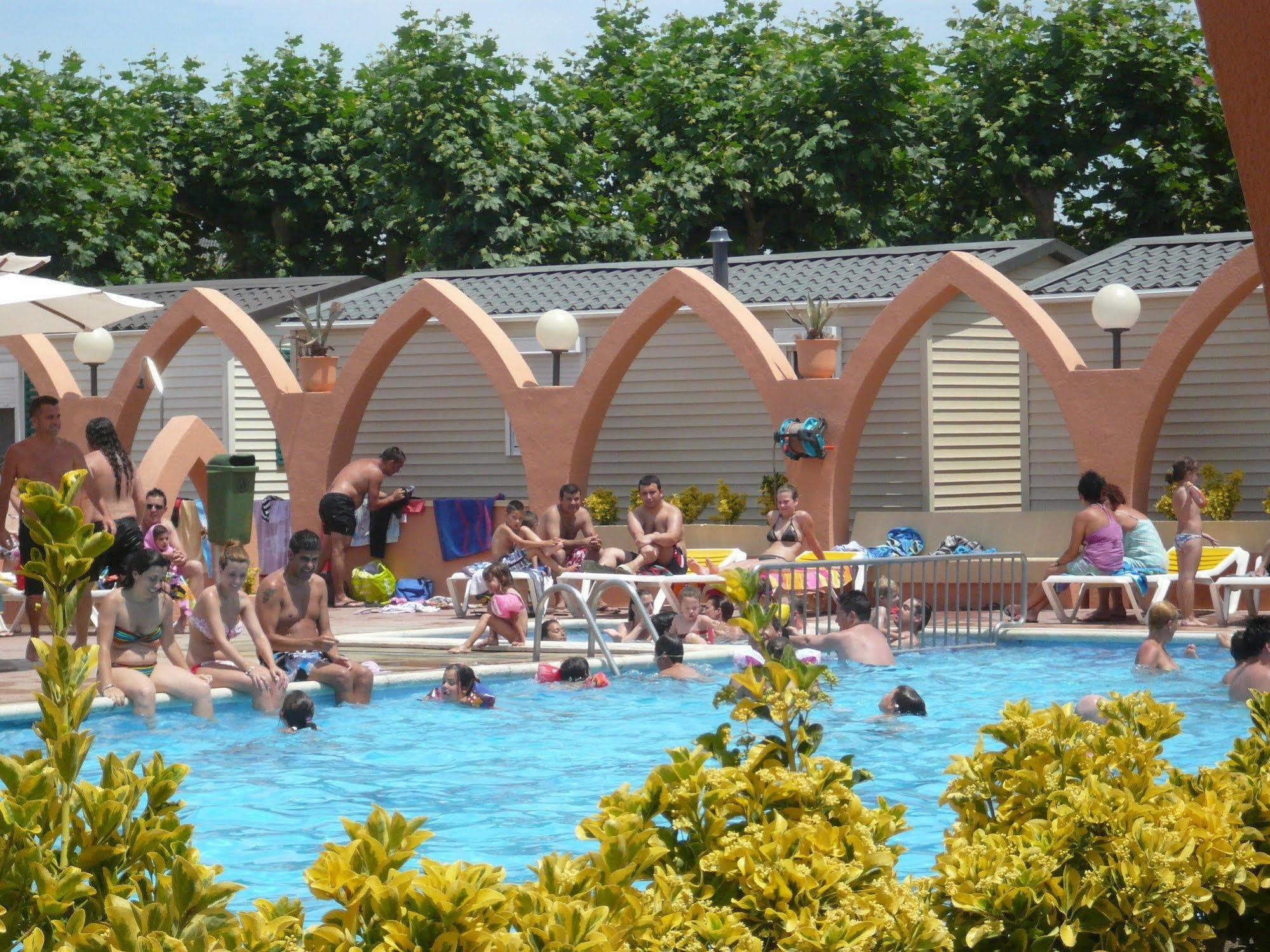 Camping El Camell Pineda de Mar Eksteriør bilde